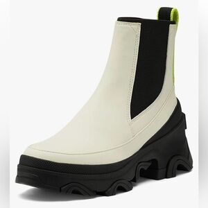 Sorel Women's Winter Boots - White and Black